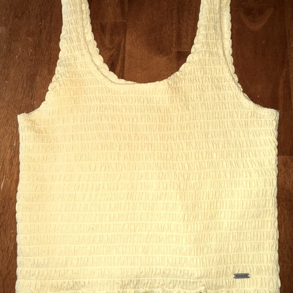 Hollister Sz M Yellow Smocked Stretch Crop Tank Top
